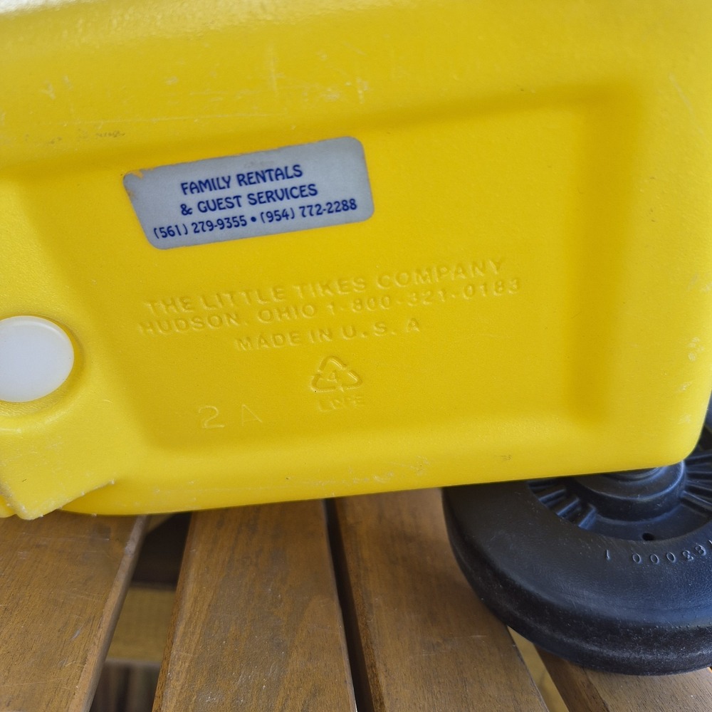 Vintage Little Tikes Child Size Green Ride On Tractor + Yellow Trailer RARE - Picture 15 of 15